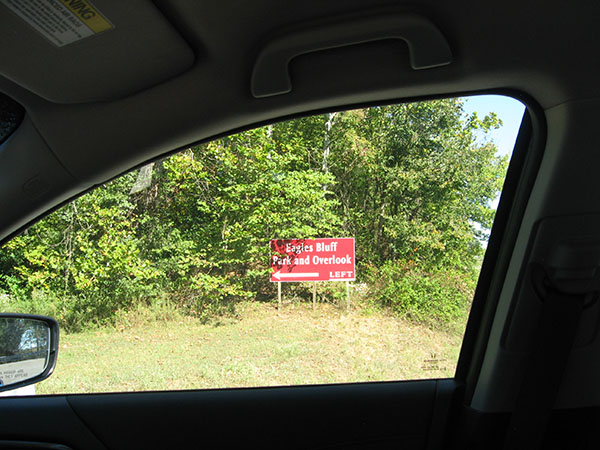 150922_IN Perry Cannelton Eagles Bluff Park Welcome Center Overlook sign 600 8 high