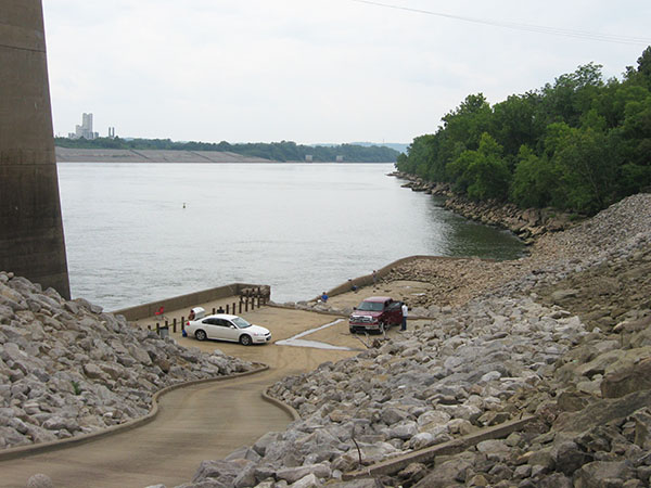 279 OH Gallia Eureka Byrd abutment fishing 600 8 high